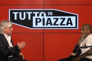 你和劳塔罗谁的进球会更多？马伦：如果要二选一投票，我选自己